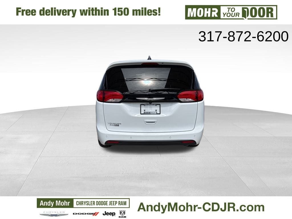 2026 Chrysler Voyager LX