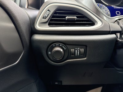 2026 Chrysler Voyager LX