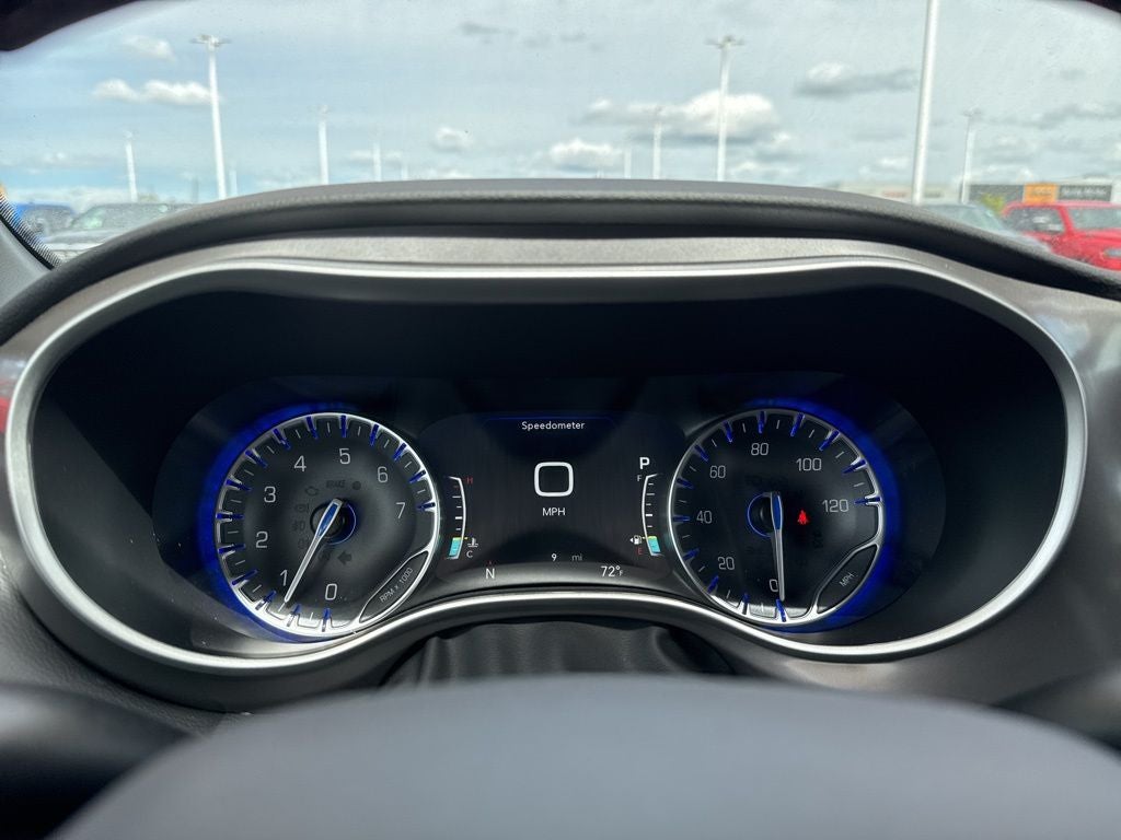 2026 Chrysler Voyager LX