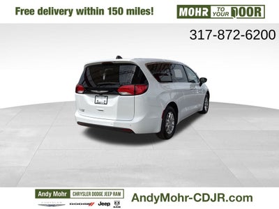 2026 Chrysler Voyager LX