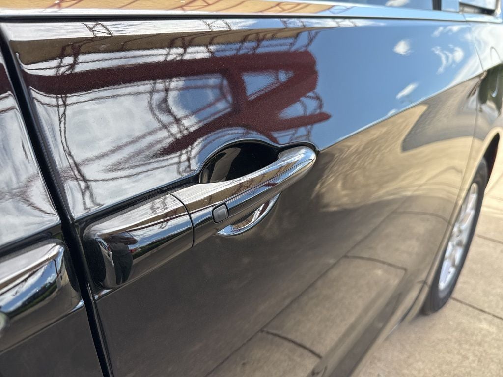 2026 Chrysler Voyager LX