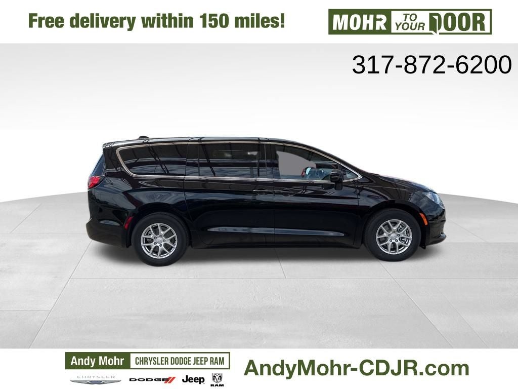 2026 Chrysler Voyager LX