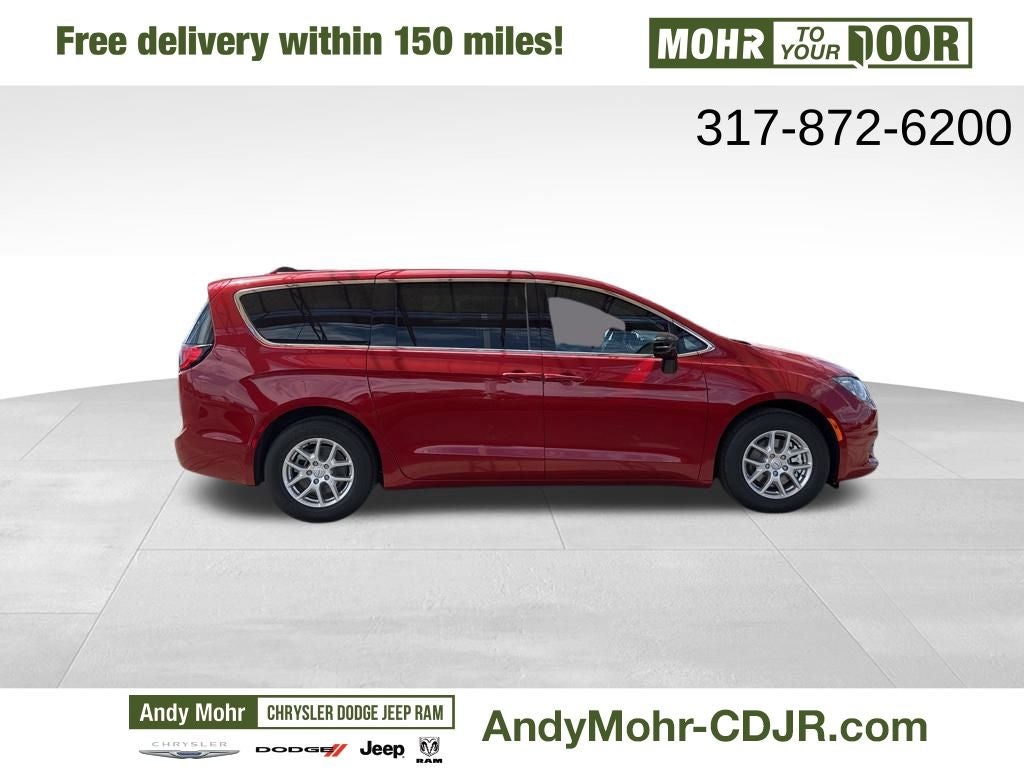 2026 Chrysler Voyager LX