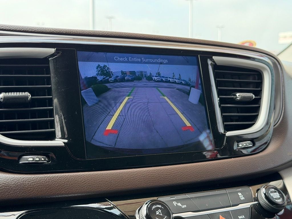 2017 Chrysler Pacifica Touring