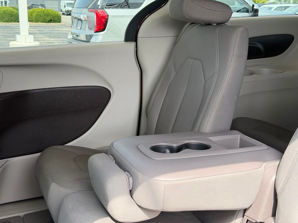 2017 Chrysler Pacifica Touring