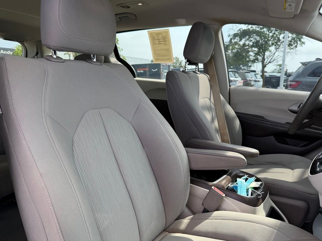 2017 Chrysler Pacifica Touring
