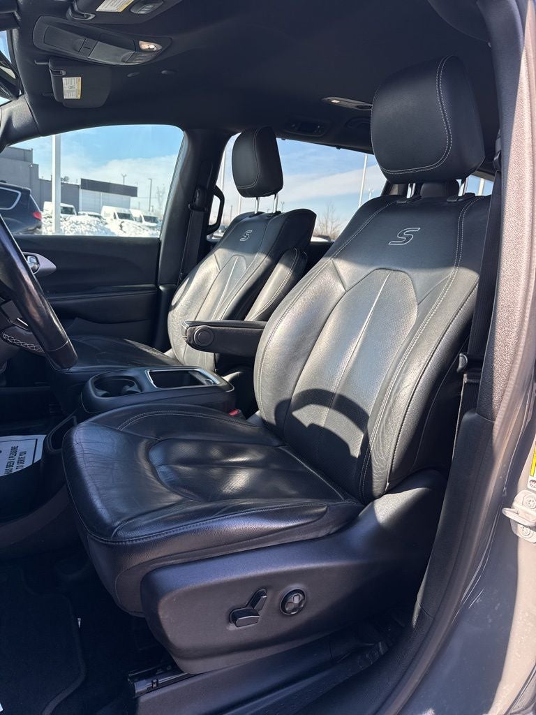 2020 Chrysler Pacifica Touring L Plus