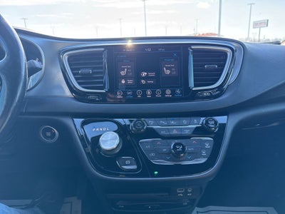 2020 Chrysler Pacifica Touring L Plus