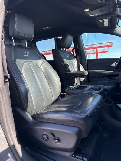 2020 Chrysler Pacifica Touring L Plus