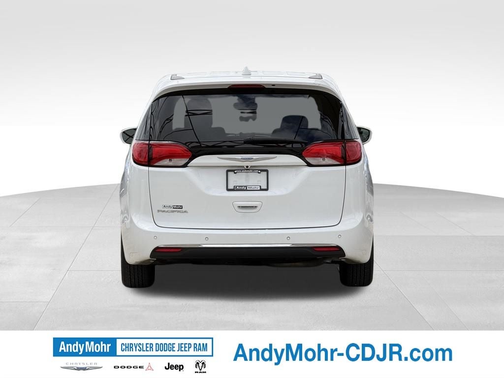 2018 Chrysler Pacifica Touring Plus