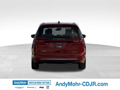 2027 Chrysler Pacifica Limited