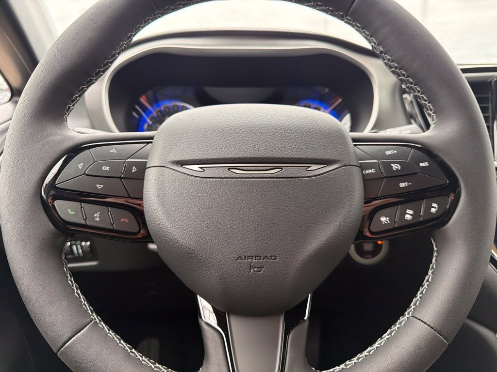2027 Chrysler Pacifica Limited