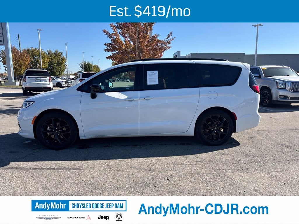 2025 Chrysler Pacifica Limited