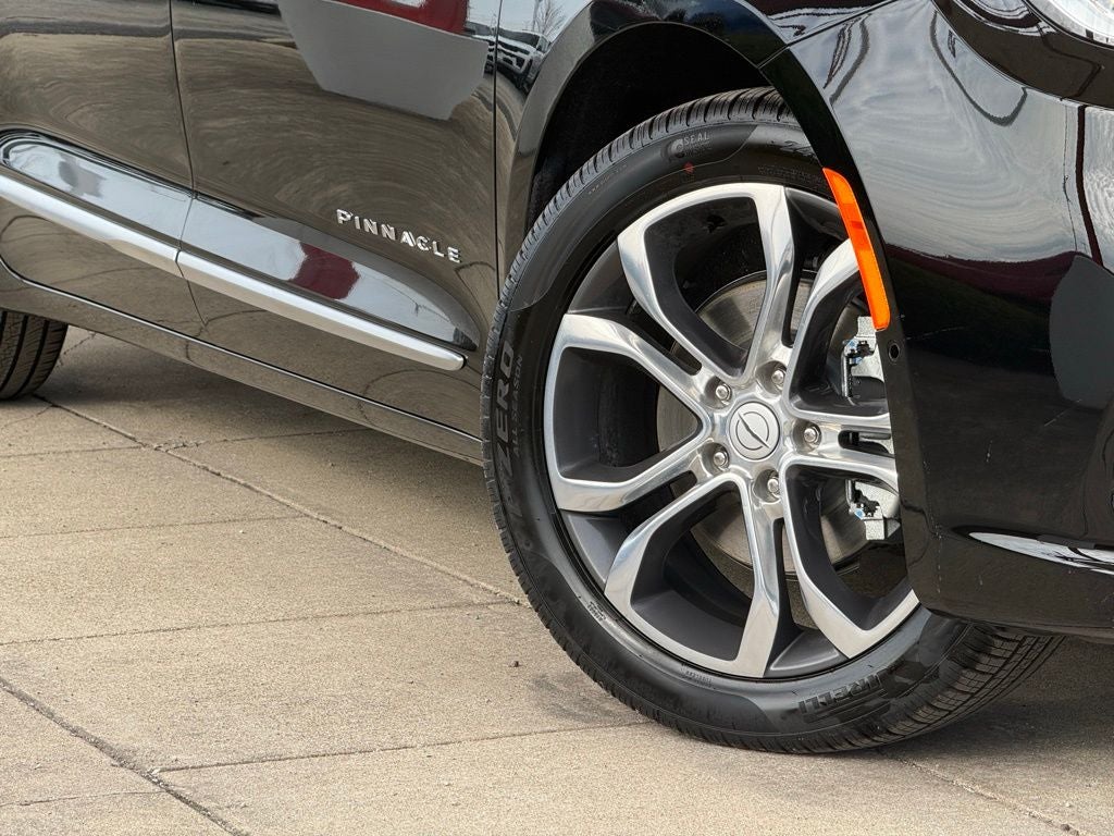 2026 Chrysler Pacifica Pinnacle