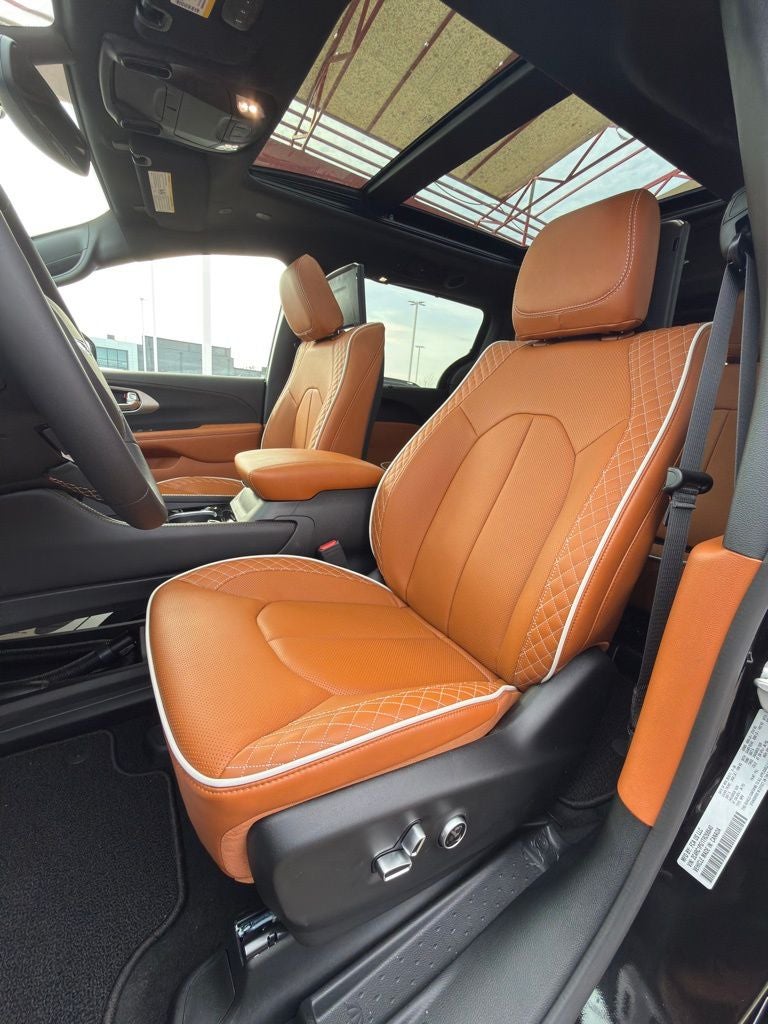 2026 Chrysler Pacifica Pinnacle