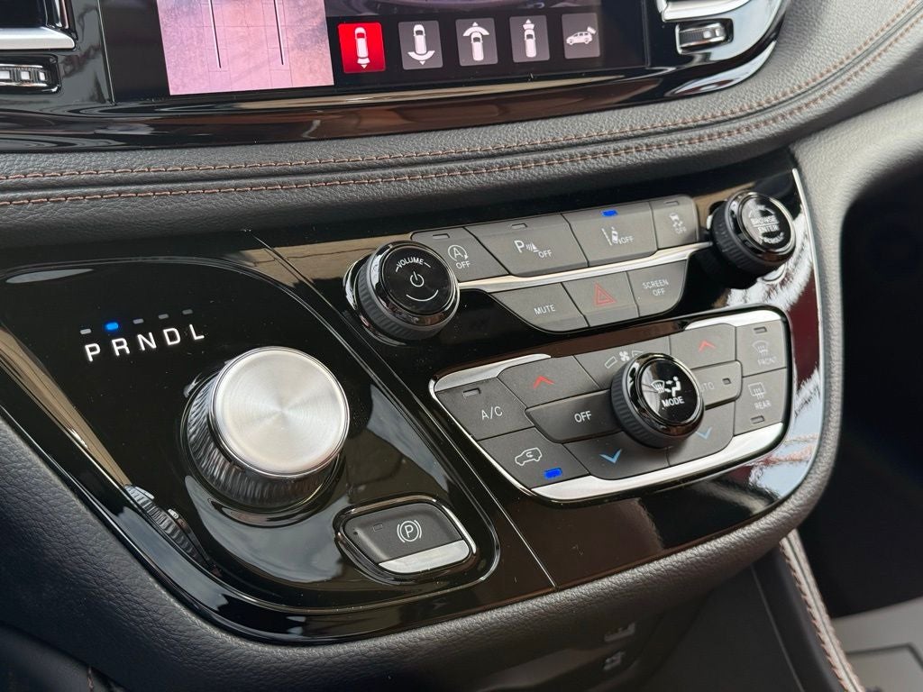 2026 Chrysler Pacifica Pinnacle