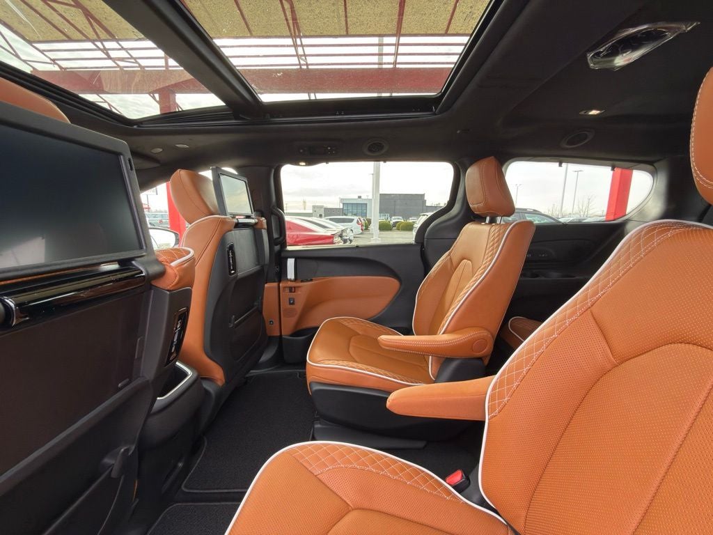 2026 Chrysler Pacifica Pinnacle