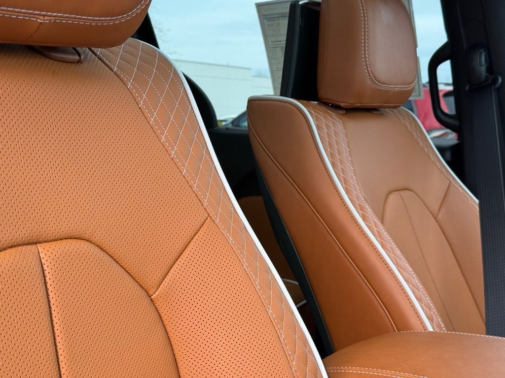 2026 Chrysler Pacifica Pinnacle