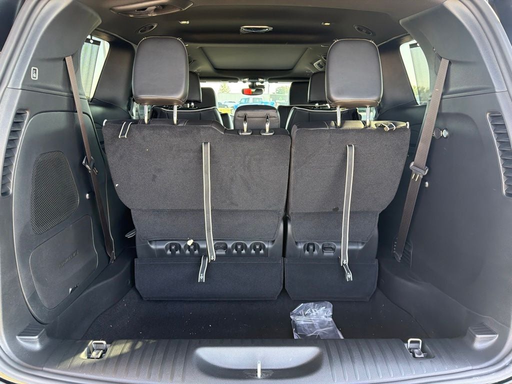 2027 Chrysler Pacifica Limited