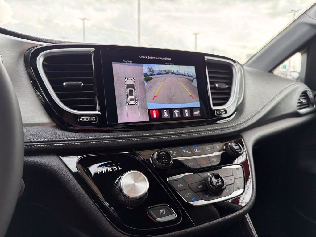 2024 Chrysler Pacifica Limited