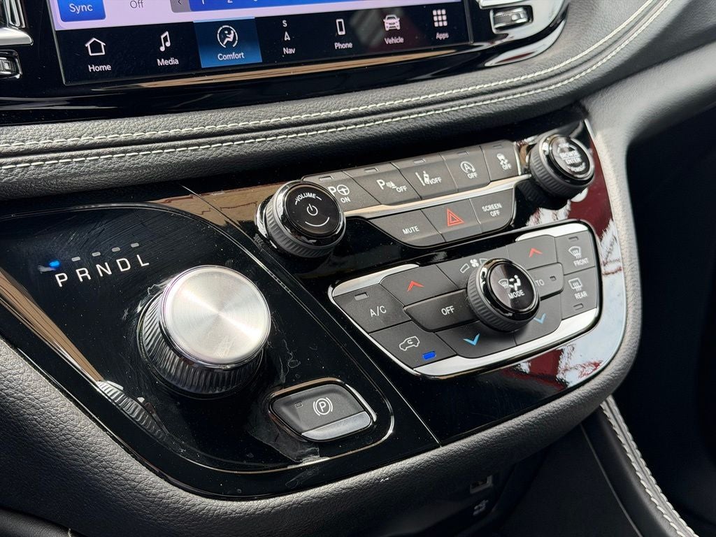 2025 Chrysler Pacifica Limited
