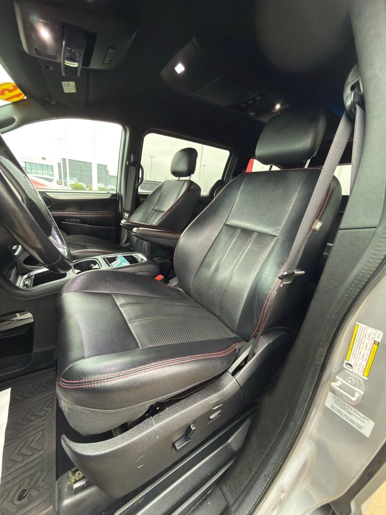 2015 Dodge Grand Caravan R/T
