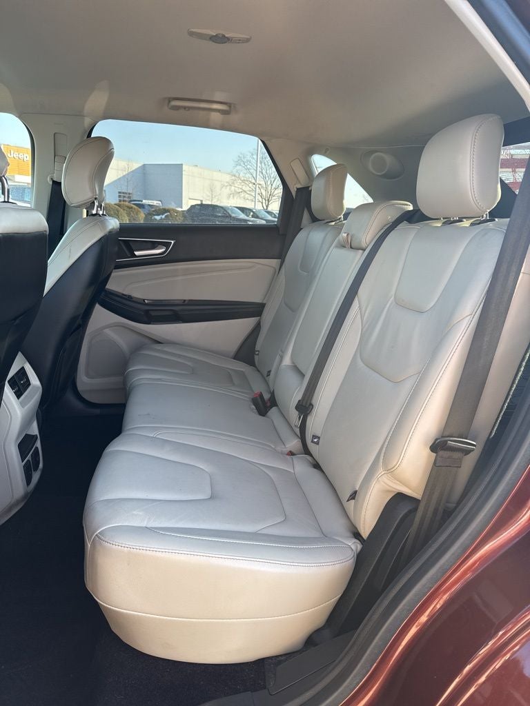 2016 Ford Edge Titanium