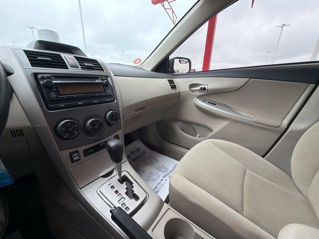 2012 Toyota Corolla LE