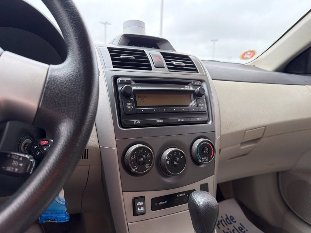 2012 Toyota Corolla LE