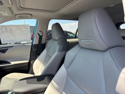 2020 Toyota RAV4 XLE Premium