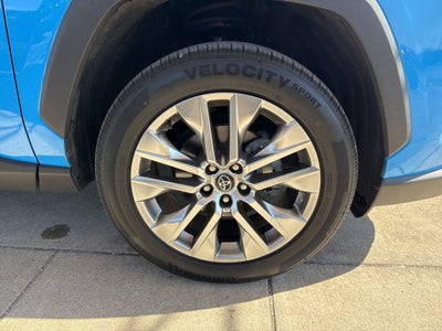 2020 Toyota RAV4 XLE Premium