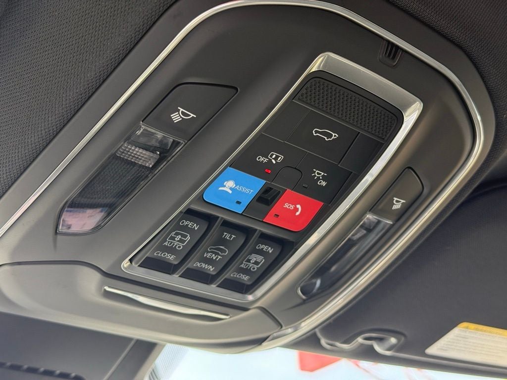 2026 Jeep Cherokee Overland