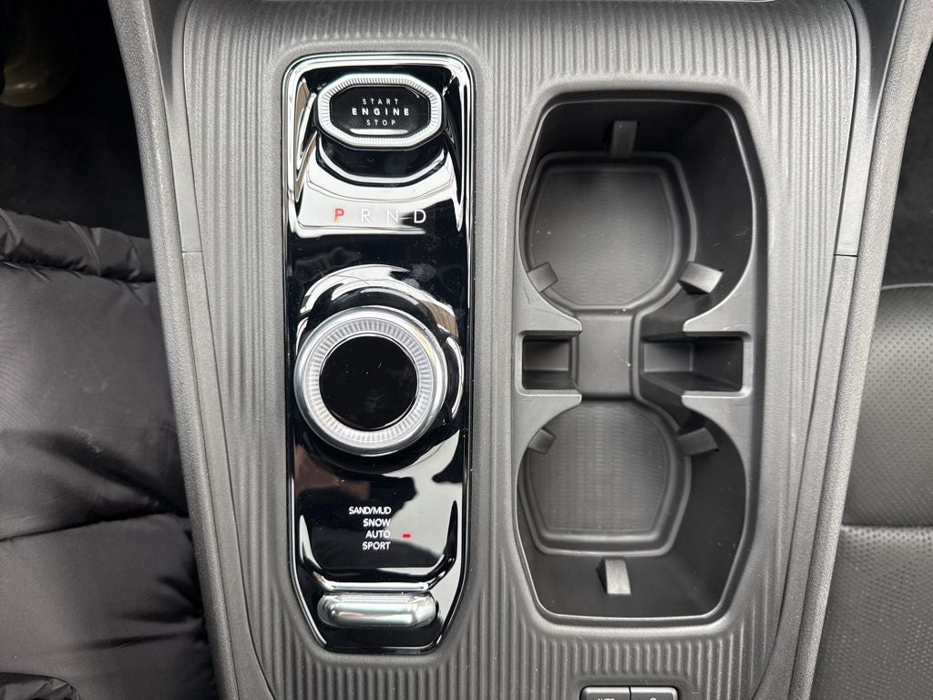 2026 Jeep Cherokee Overland