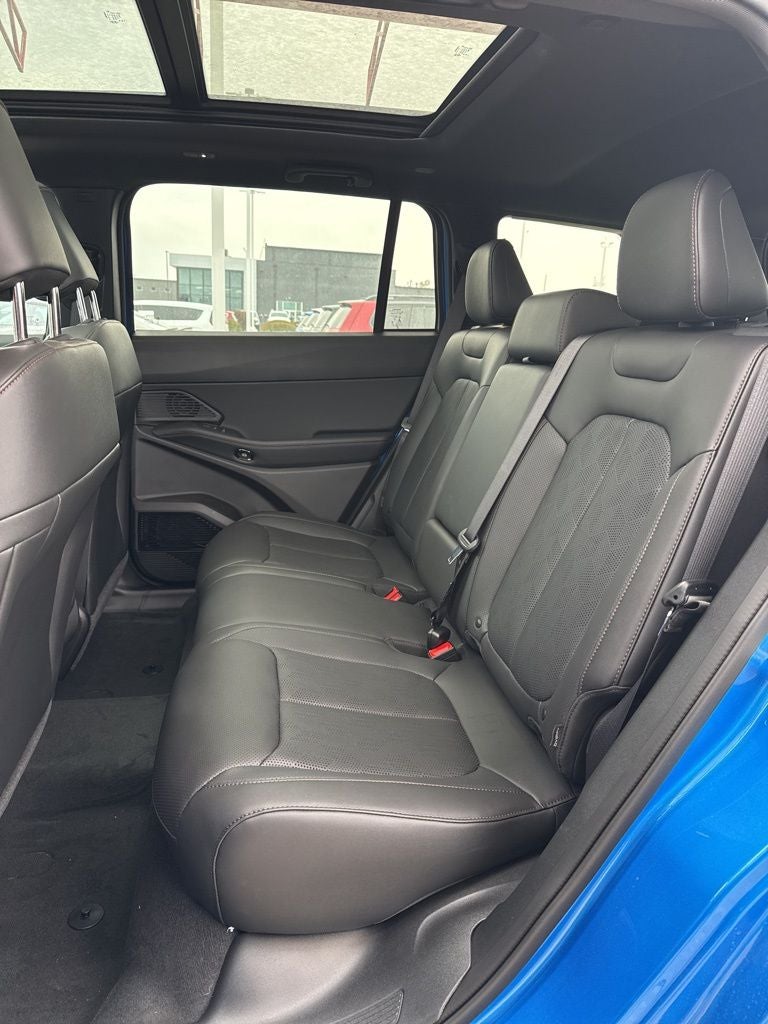 2026 Jeep Cherokee Overland