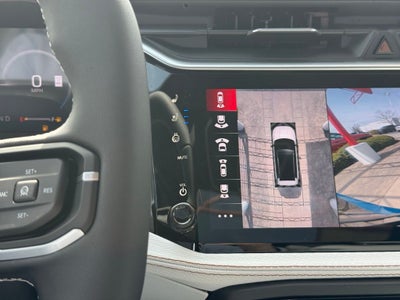 2026 Jeep Cherokee Overland