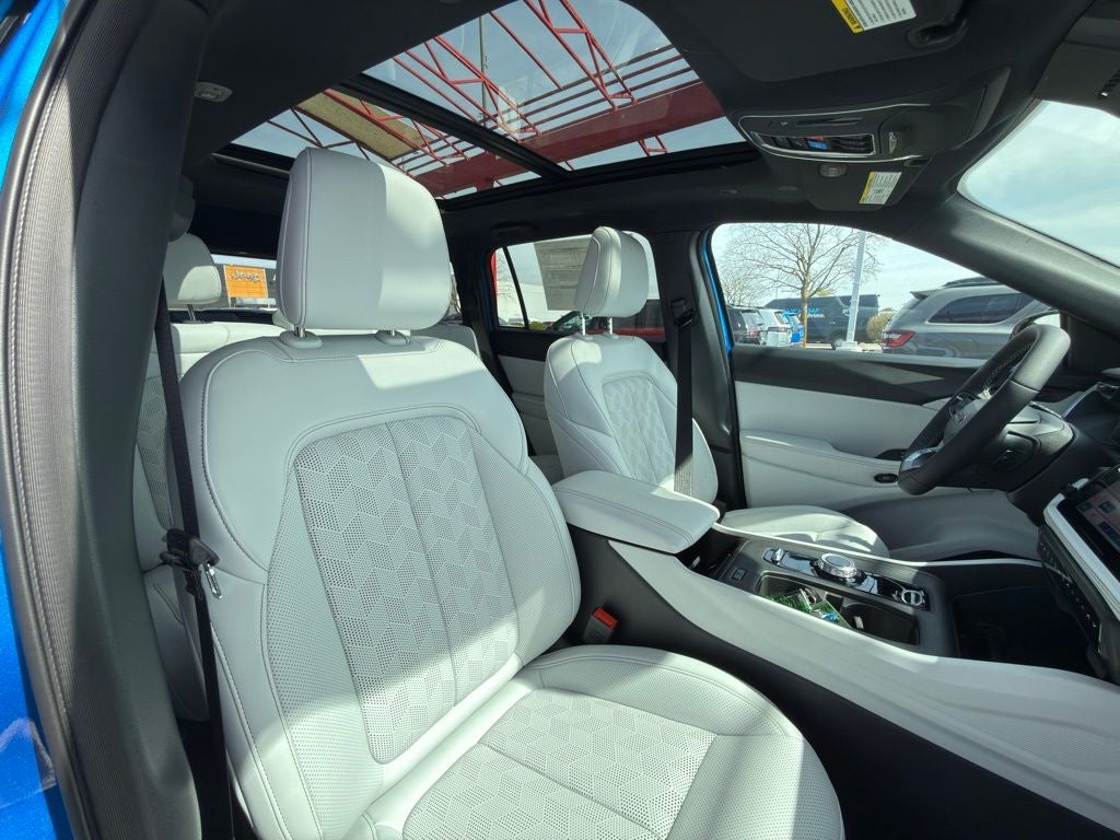 2026 Jeep Cherokee Overland