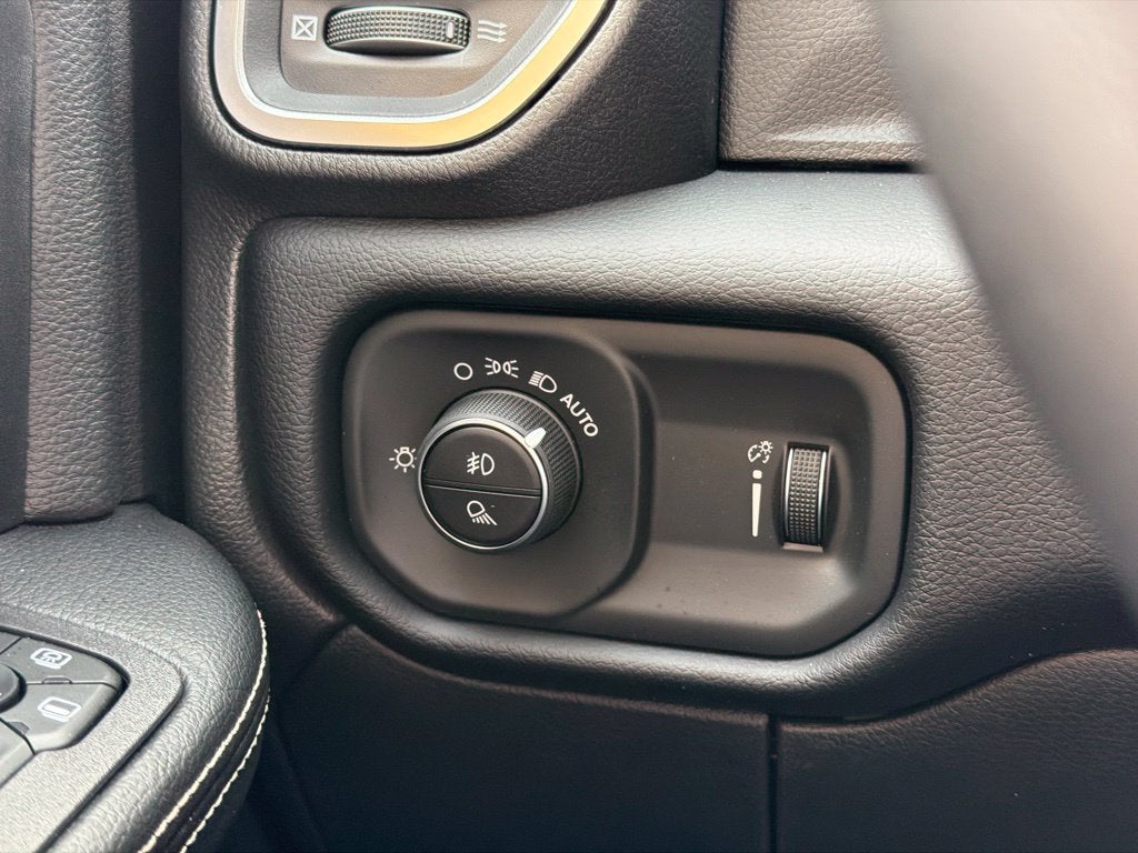 2027 RAM Ram 3500 Big Horn