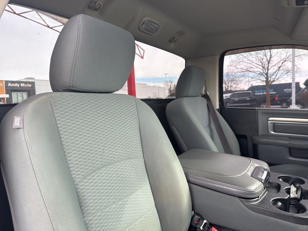 2017 RAM 1500 Express SHORT BED REG CAB