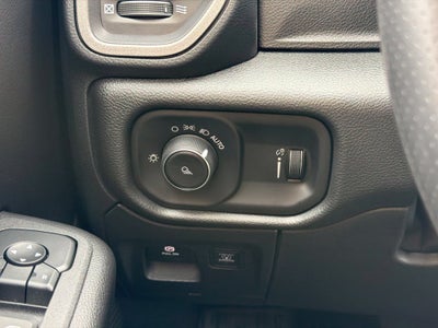 2027 RAM Ram 1500 Tradesman