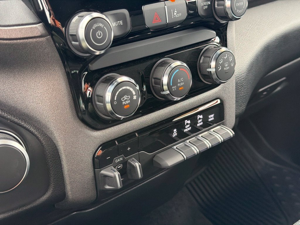 2027 RAM Ram 1500 Tradesman
