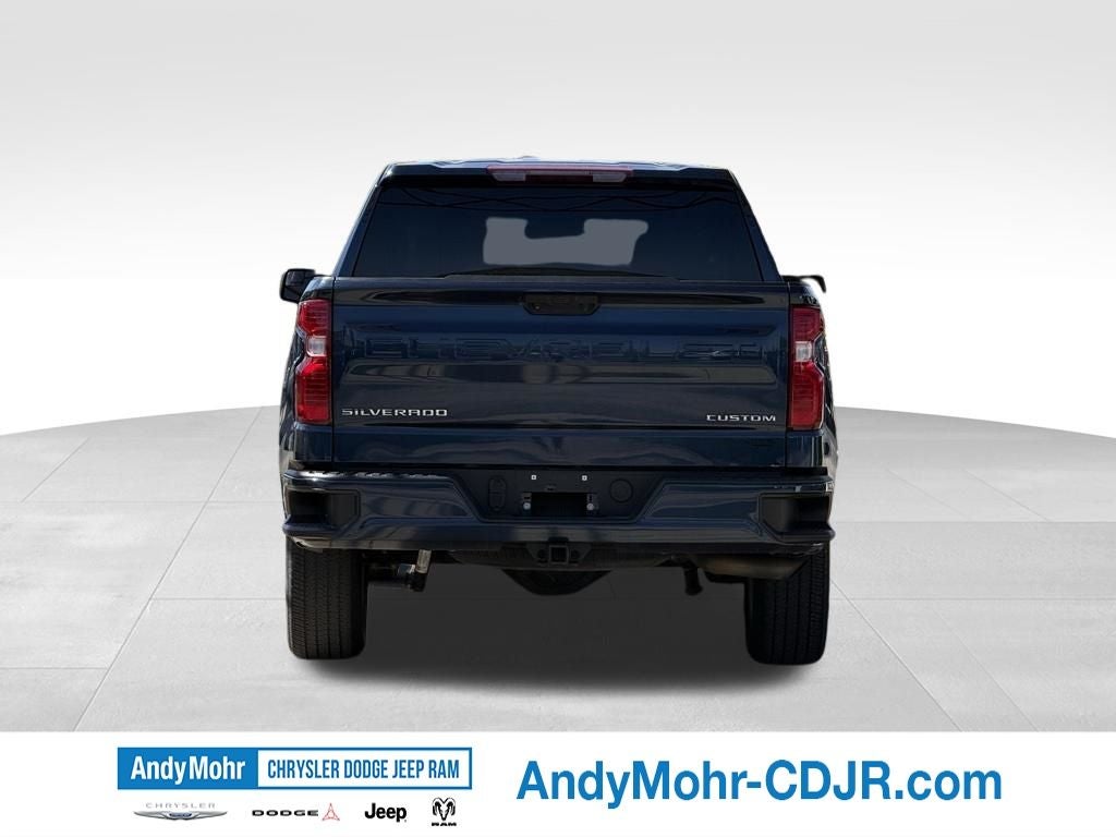 2022 Chevrolet Silverado 1500 Custom