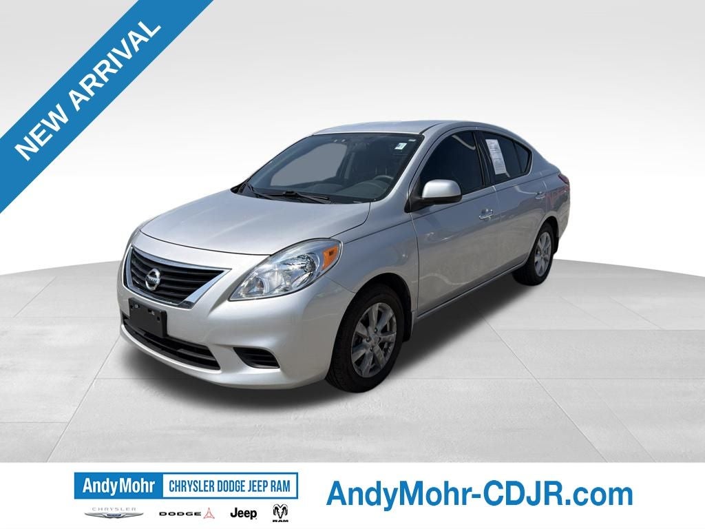 2014 Nissan Versa 1.6 SV