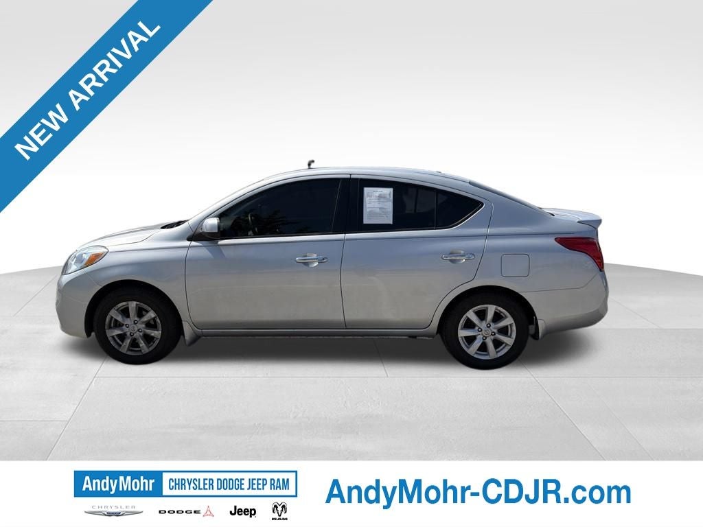 2014 Nissan Versa 1.6 SV