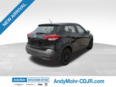 2020 Nissan Kicks S