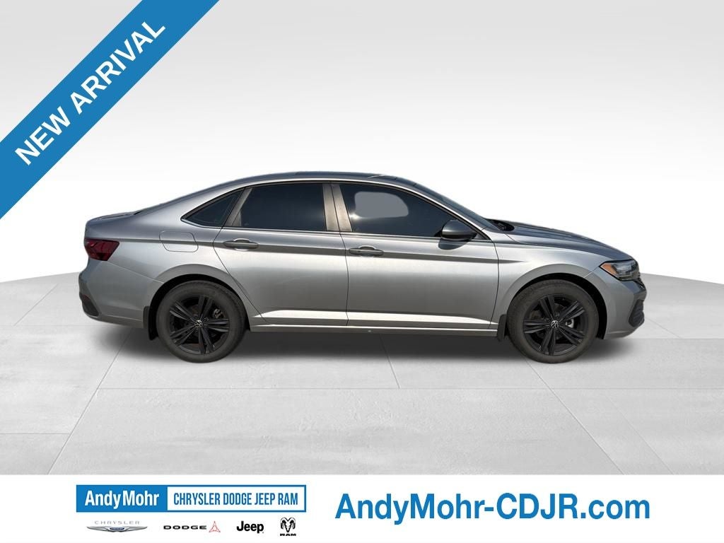 2023 Volkswagen Jetta 1.5T SE