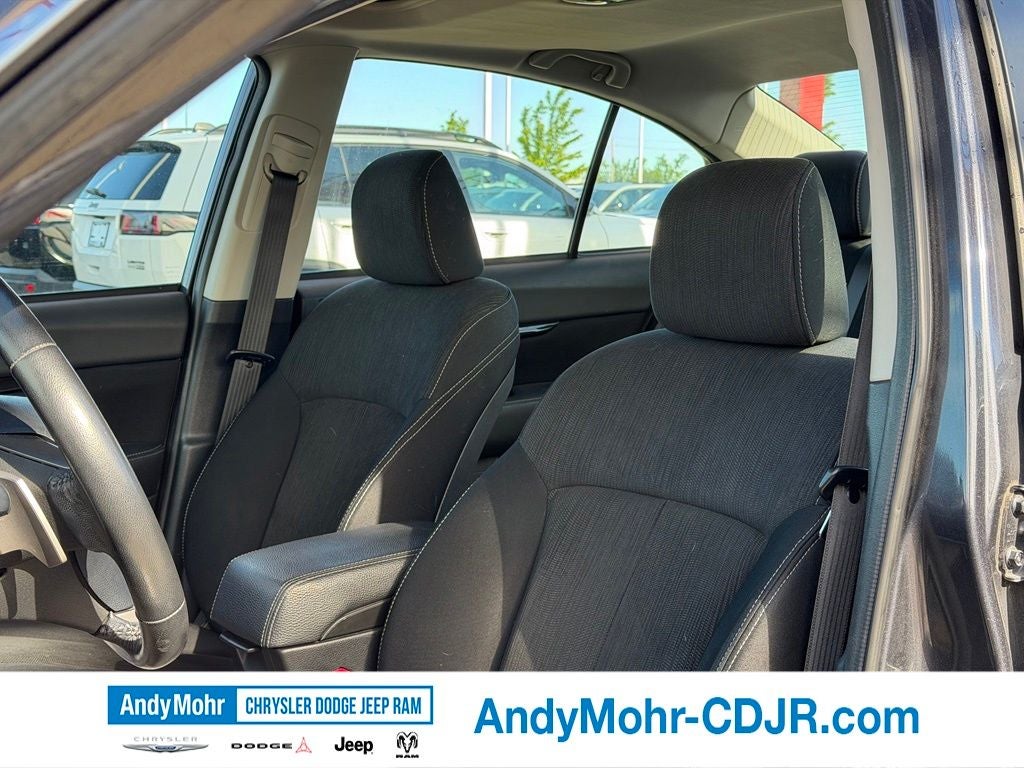 2013 Subaru Legacy 2.5i Sport