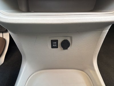 2014 Toyota Sienna SE 8 Passenger