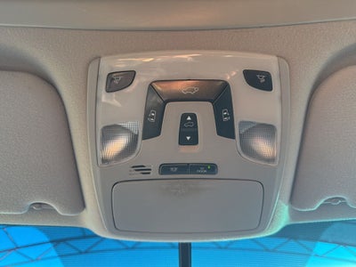 2014 Toyota Sienna SE 8 Passenger