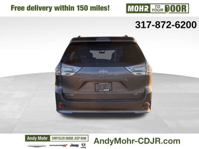 2014 Toyota Sienna SE 8 Passenger