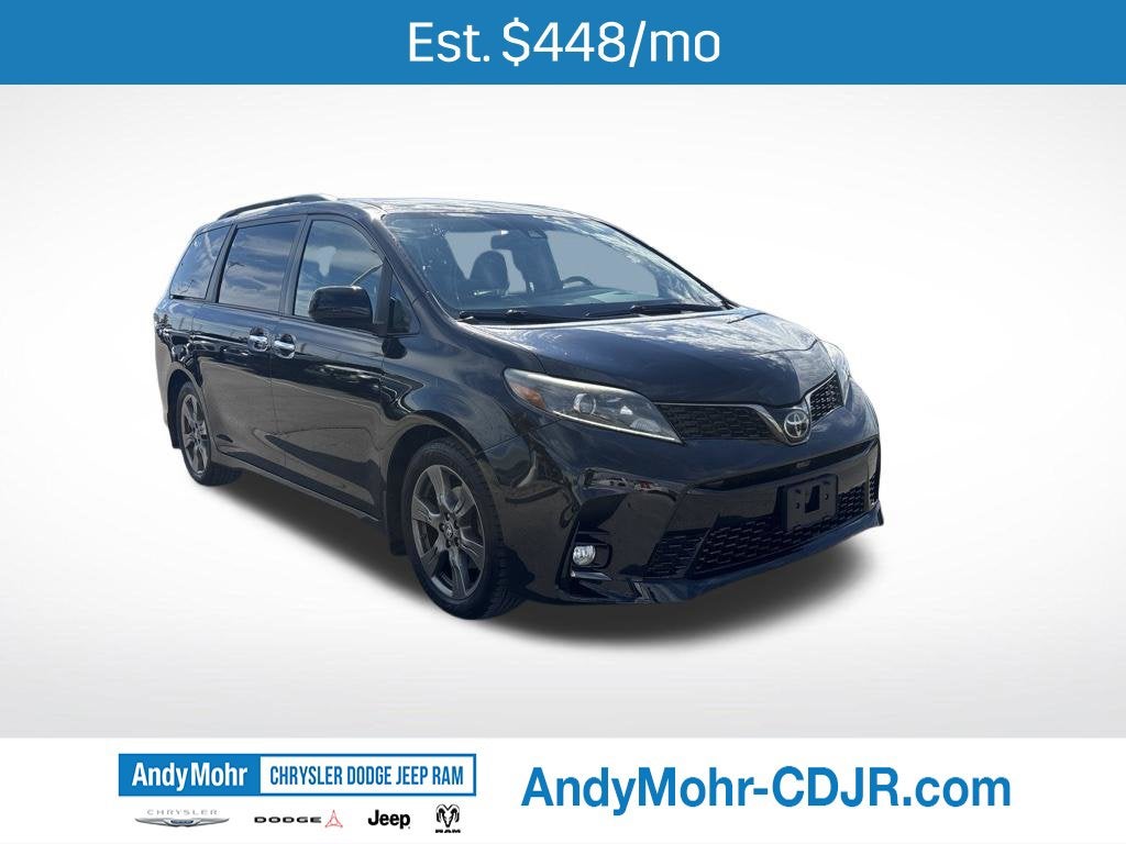 2020 Toyota Sienna SE 8 Passenger
